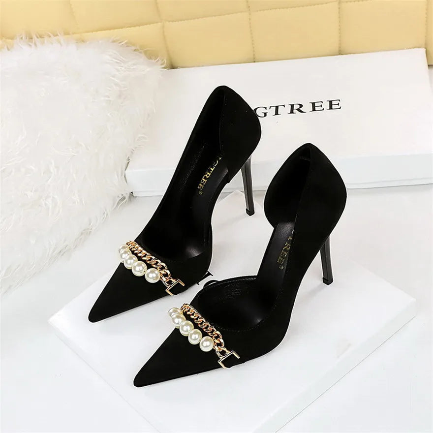 2025 New Fashion Pearl Chain Office Women Pumps Black Flock Side Hollow High Heels Stiletto Pointed Toe Female Party Shoes Dress